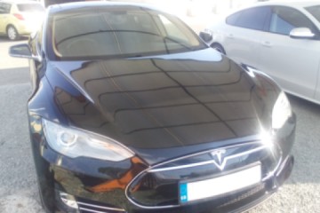 TESLA 